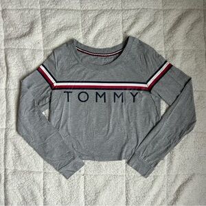 TOMMY HILFIGER Gray Long Sleeve Crop Top